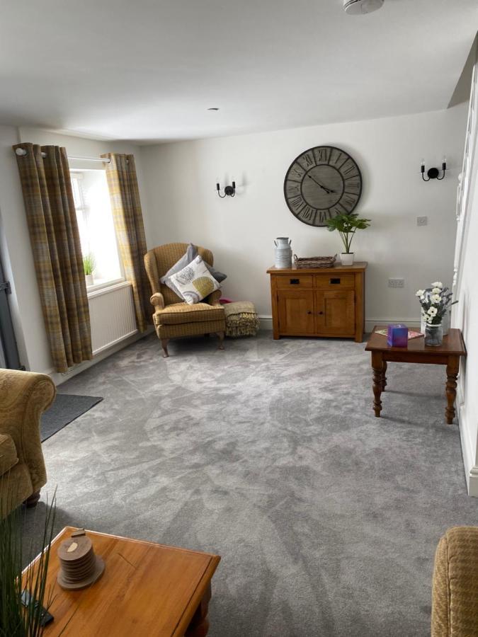 The Cottage Ystradgynlais Экстерьер фото
